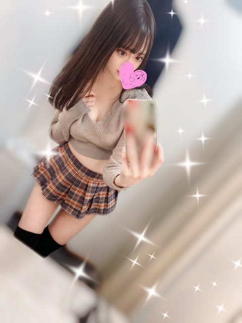 風俗じゃぱんさんのニット特集で
写真撮影してきました💓

スカートが短すぎておしりが出ちゃって
ちょっと恥ずかしかったで