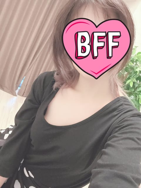 明日は久しぶりの出勤です！

18:30~23:00までですー
是非(っ ॑꒳ ॑c)