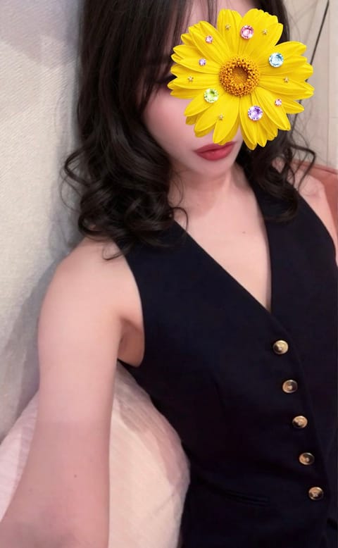 ⭐️来週の出勤予定⭐️

15日
11時〜🈵
13時〜🈵
15時20分〜🈵

18日
12時〜🈵
14時〜🈵
16時〜🈵