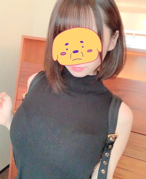 🍑とろ肌もちこです🥰
明日11時から出勤です〜❣️❣️
張り切って施術しちゃいます✨️
宜しくお願いします(*´∀`*)