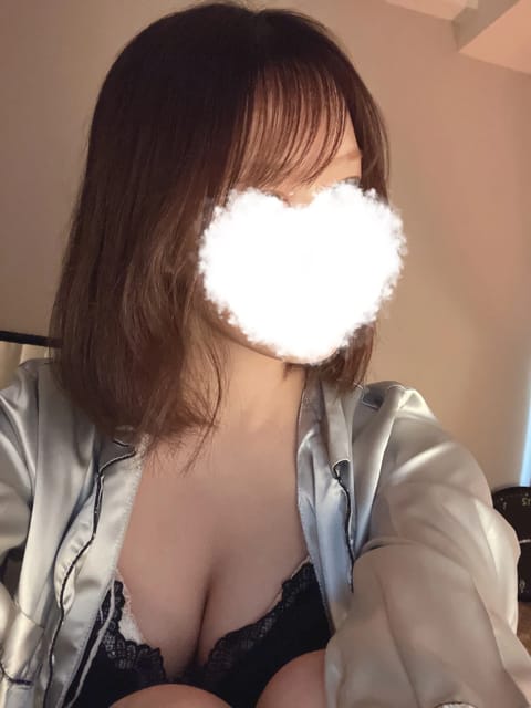 19時までいます✨
久しぶりにゆっくりな日かな？
お待ちしております♪