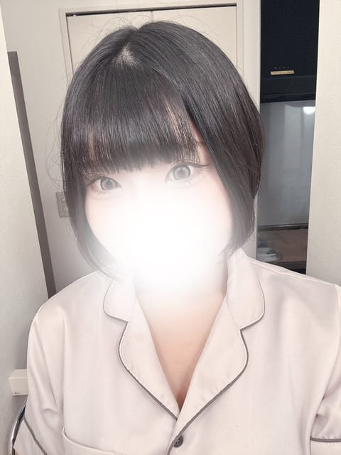 あいみん今日も参上したよん💕

今日は19:00~24:00まで✨️✨️

夜もなかなか暑かったりするけど
体調崩さない