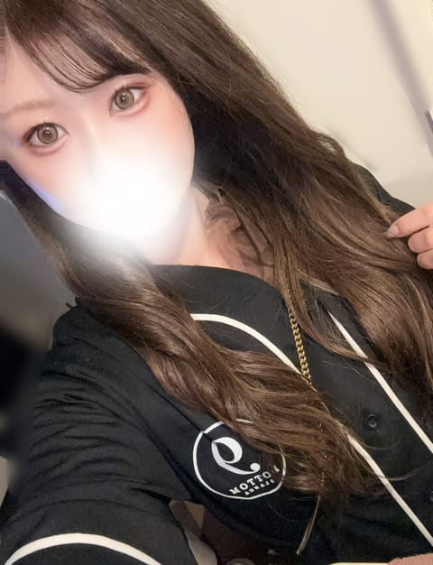 久々にエクステつけた✨✨

いつも指名してる美容師さんと野球の話で盛り上がる♡✂️