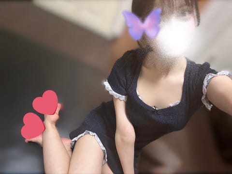 本日20:00まで【立川】出勤してます🌸
明日も13:30〜20:00【立川】です！

予約してくれてるお客様ありがとう