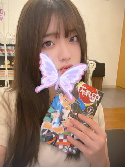 鬼滅読み返して待ってる