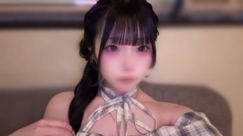 昨日遅い時間なのにほぼ満枠ありがとうございました🈵✨️1ヶ月ぶりの本指名さんも会いに来てくれて嬉しかった(ᐢ⸝⸝-  -