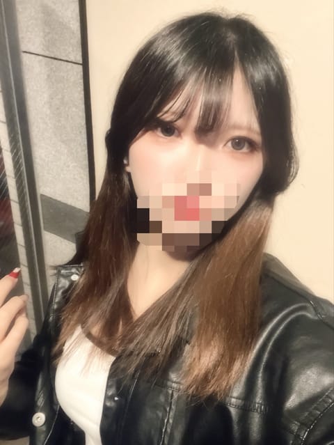 台風近づいてるね🥲
みんな大丈夫かな、、？
来られる方足元気をつけるんだよっ😭