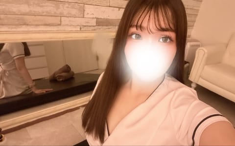 あちぃね〜です🫠
本日もハッピーに行きましょう🍀⋆゜