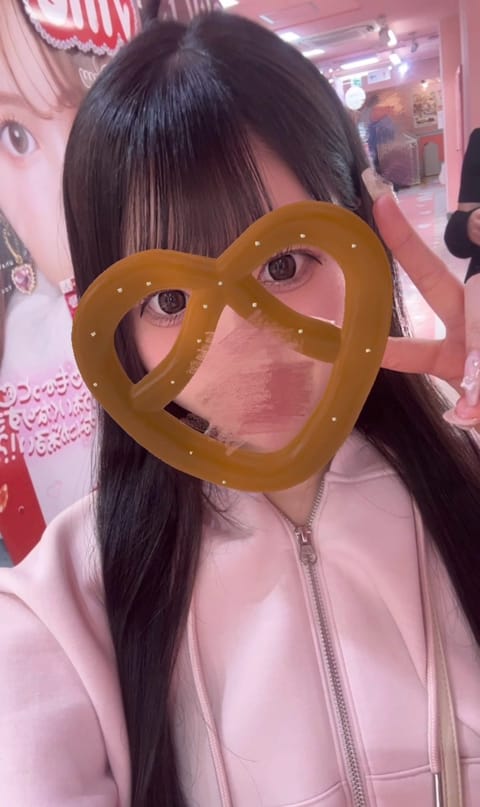 こんばんは！🌙

今日【下北沢 21時〜6時】でいます！

次いるのが来週の金曜日で、日にち空いちゃうから会いに来て欲し