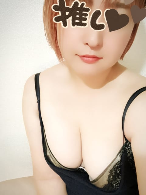 出勤中でございます❣️✨