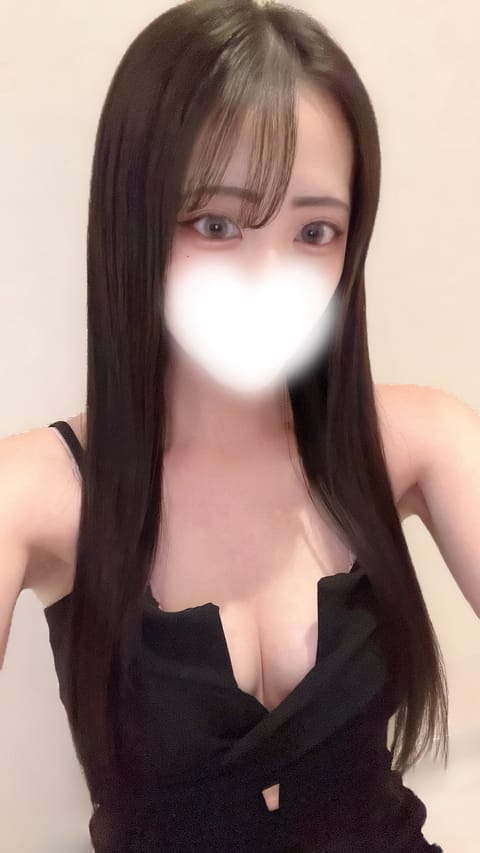 はじめまして！
秋葉原HIRAN NEXTに入店しました神谷あおいです
まだまだ不慣れではありますがいっぱい癒して楽しい