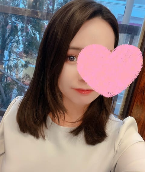 こんにちわ〜🥰
久しぶりに出勤しました〜❤️

本日は17時まで受付していますのでよろしくね🌸🌸

🐈‍⬛今週のシフト🐈