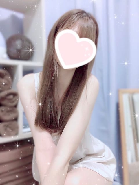 こんにちは🤍
いい天気っっ☀️

本日23:00まで蕨るーむです🎀

ご予約お待ちしてます💌
3連休楽しみましょ〜(*☻