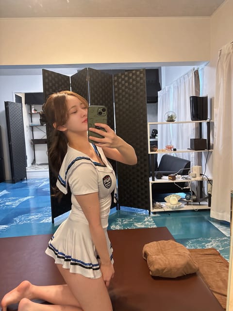 ✨️ご報告✨️

今月いっぱいで長年在籍させて頂いた
超E-spaを退店することになりましたm(*_ _)m

7年間色