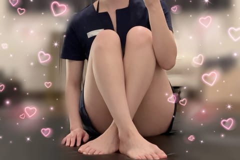 こんばんは！出勤してます( ᴗ ̫ ᴗ )🍀*゜
前回はずっとバタバタで大変だったけど沢山会えて嬉しかった(* ᴗ͈ˬᴗ