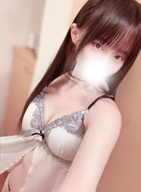 ついに今日から2日間津田沼！✨

今日は17:00-26:00の受付です✍️
（28:00最終退室の枠まで🙆‍♀️）

