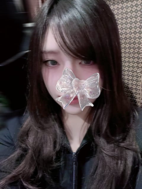 こんばんは
3月に入りましたね
この時期は冬の名残を感じる冷たい日と、春を思わせる穏やかな日が交互に訪れていて寒暖差も大