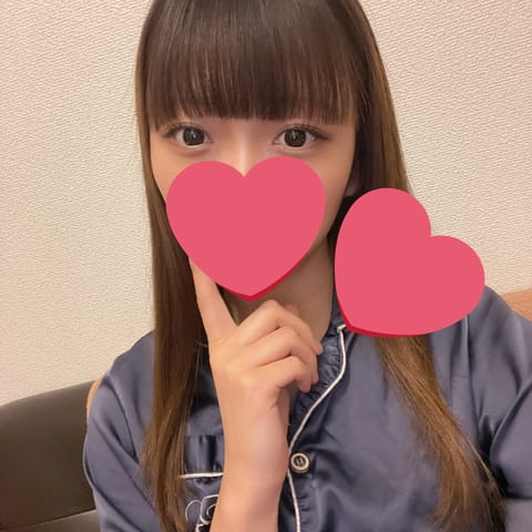 こんにちは‪🔆‬
今日と明日出勤します！

梅雨入りして天気崩れる日も多いけど今日は涼しやすくて過ごしやすい🎐  

1