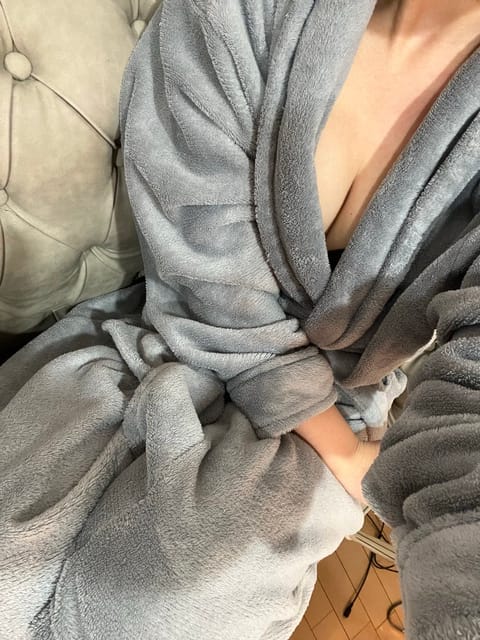 久しぶりの出勤です🤍
本日ご予約🈵です♡ありがとうございます🎶🤍