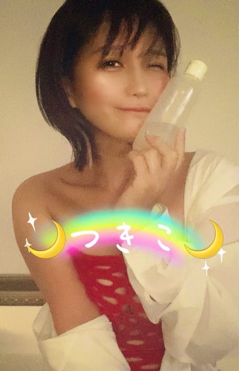 🌙🆕アカウント新しく作りました！🌙

こんにちは月野つきこです🥹✨
前アカで相互様だった方も初めましての方もぜひこのアカ