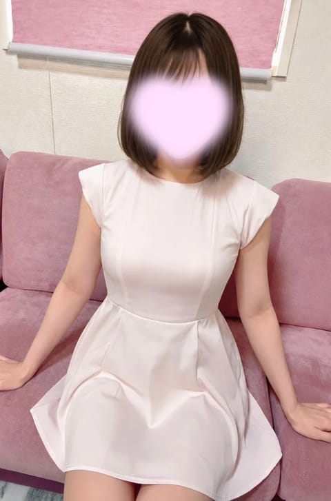 明日、11時〜16時までいますദ്ദി -᷅ ·̫ -᷄ )✧︎

よろしくお願いします！