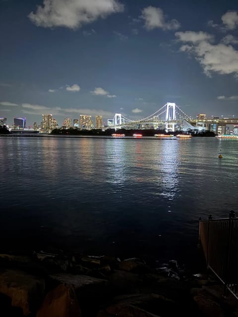 おはよ☀ねねです
久しぶりに"出勤してます❣️"以外の投稿するー笑

お台場海浜公園駅から台場駅まで夜景見ながら歩いたよ