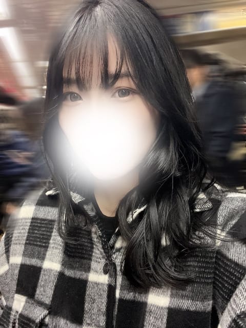 本日から富山行きますよ🕯𓂃𓈒𓏸︎︎︎︎⁡

5日間楽しも〜ｯ!!!🕊️🕊️🕊️

13:00~25:00までお店にいるの