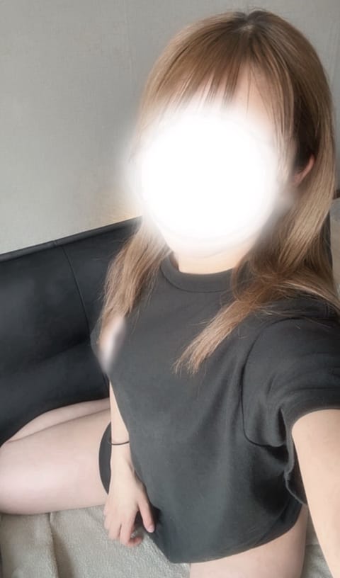 こんばんわ.🐈‍⬛

今週もよろしくお願いします♡

明日出勤予定です❕❕

ご予約お待ちしております~💌

#梅雨明け