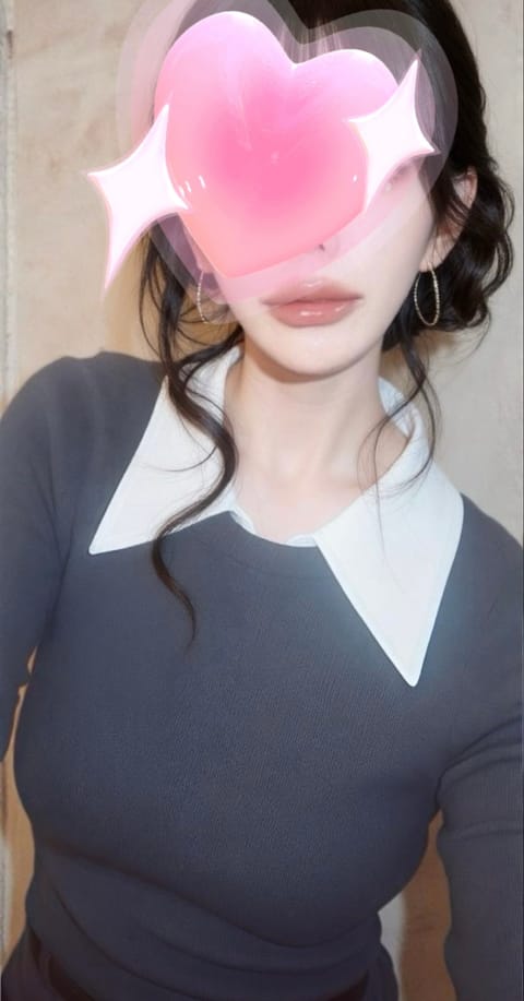 本日14:20🈳1枠のみ
今週ラスト枠です🥺
お誘いお待ちします😍😍

黒木すみれ
東京パニック⚡️

DMご予約🆗😇