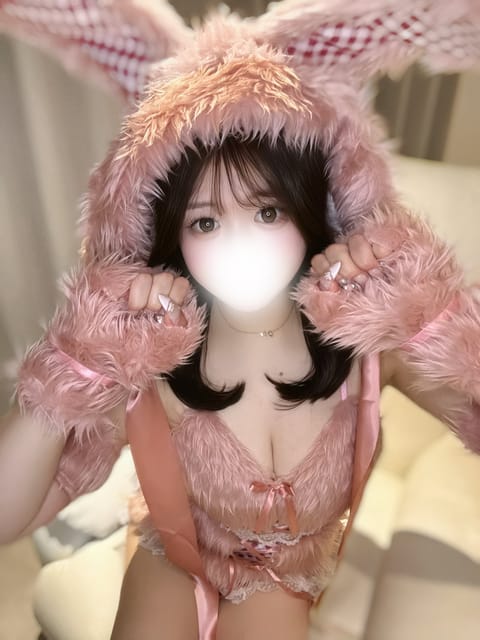 🈳0:00-1:30

台風で足元わるい中ご予約ありがとうございます！🥺︎︎♡

ラスト1️⃣枠おまちしてます🙂‍↕️