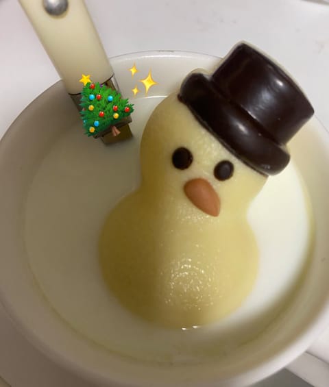 みなさまクリスマスはいかがお過ごしですか❔
私はお仕事なので いつも通りな2日間で
終わってしまいそうです😗🌨️

明日