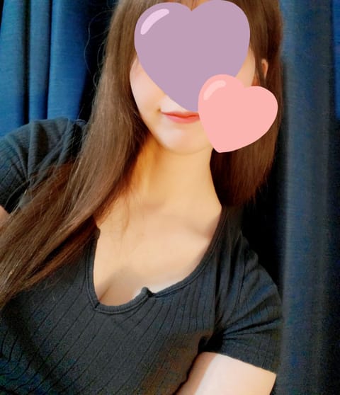 🐰今月の出勤🐰
4/23(火)19:00-23:00
4/25(木)19:00-23:00
4/27(土)15:30-2