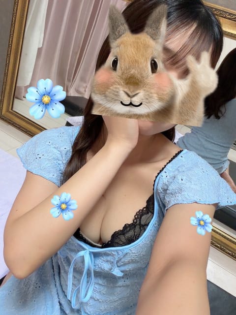 こんばんは〜おとはです♩
本日東静岡出勤してます☺️

今月からエステ魂の日記に出勤報告や
日常のことをあげていこうと思