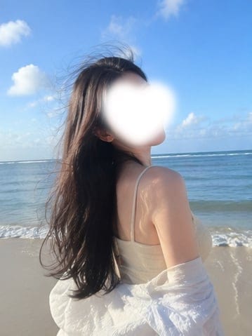 夏になると思い出すものってなんですか〜？🌻1⃣ /2⃣

私は「夏休みの宿題」です‼️
めんどくさくてきらいでした