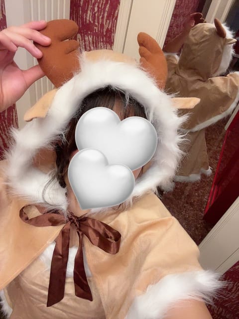 今週末はクリスマス女子会してきた🎄🩵

お友だちがみんなサンタだったので
私はトナカイ🦌✨

今年もあと少し🥲

今年の