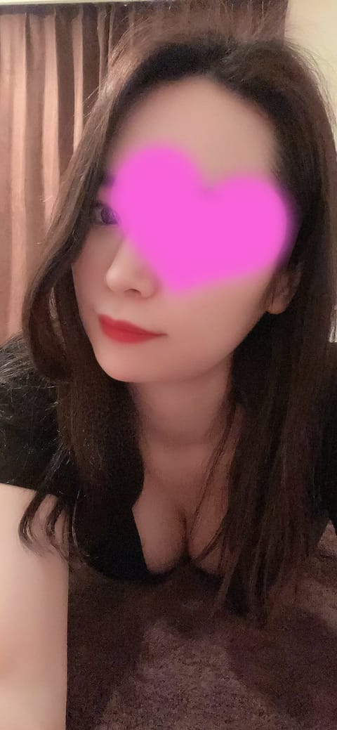 新年明けましておめでとうございます⛩⛩🎍🎍🐍🐍🐍

今年もどうぞ愛沢きょうこを応援📣宜しくお願い致します🫶🫶

🌸💐シフ