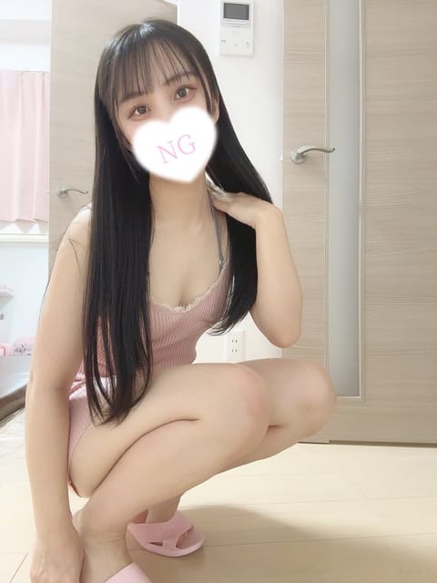 ちさと目当てで来てくれた方いて嬉しかったな〜🥰✨

この後18:15～ご案内可能です🈳
@gifu_macaron 
明