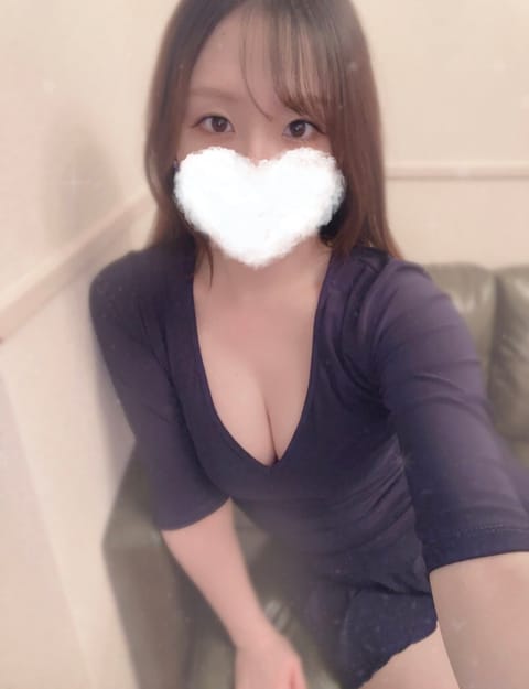 本日予定通り20:00~出勤です♡

ドMの方は是非会いに来てねん🙂‍↕️💞
ご予約お問い合わせお待ちしてます☎︎･:*