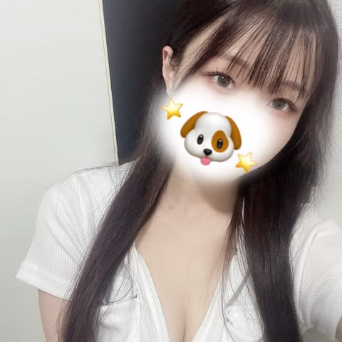 本日3/24 22〜3 五反田ルームいます！
最近春の天気で嬉しい🌸
お時間ある方遊びにきてください🐾
#メンズエステ　