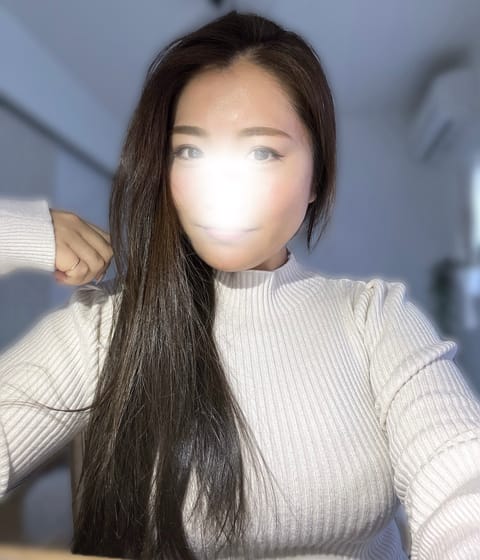 こんにちは😊
みやこです💖

暖かくなったり少し寒くなったりと
調節が大変ですね🥺💭

風邪をひかないように気をつけてく