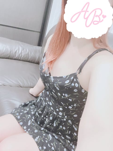 今日来てくれた
お兄さんありがとうございます❣️

沢山お話し出来て楽しかったです❣️
明日も居るので待ってます♡