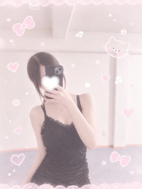 天気悪い日続くと気分下がる。。( ᐡ๐ ·̫ ๐)〣