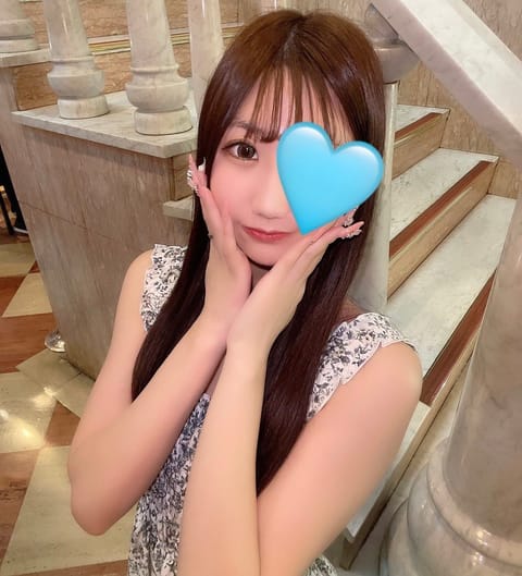 本日20:00〜5:00で赤坂に出勤します✨

明日から台風で大雨になっちゃうと思うからシルバーウィーク初日に会いにきて