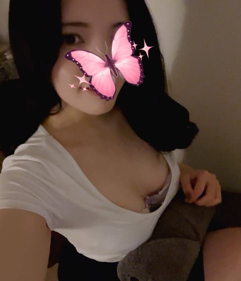 こんばんは、ゆいです🙌
先日もご予約ありがとうございました✨
八王子もすっかり極寒になりましたね🥹風邪ひかないようにみな