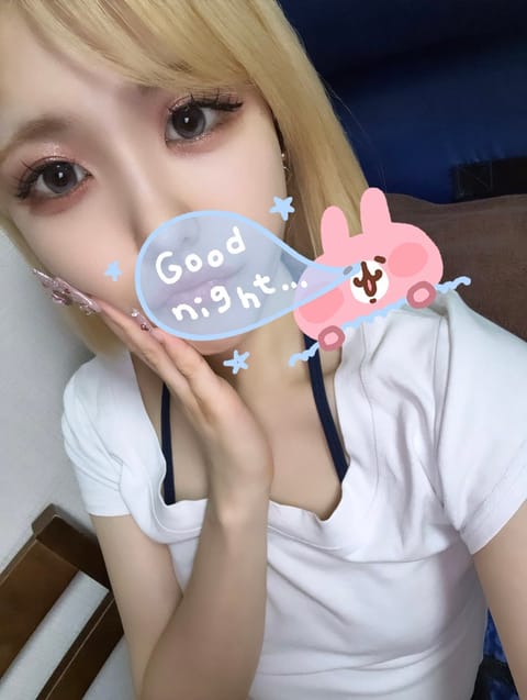 こんばんは🌃みれいです♡
本日は、新橋に20-5でいますよん❣️
今週も始まりましたねえ！頑張る活力になれるように皆様を