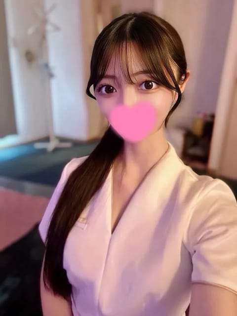 私を選んで後悔させないよ(*´˘`*)♥
🌸今夜お待ちしてます🌸

麻雀🀄️車🚗旅行✈️
趣味たくさんなので沢山お話しし