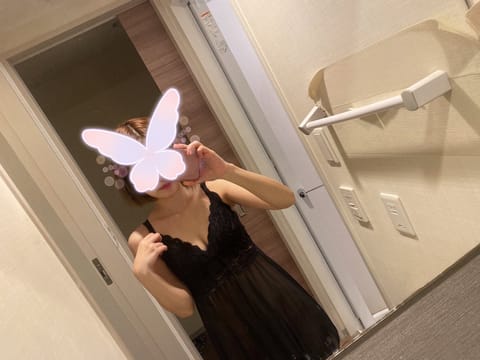 今日も19時から出勤します〜
よろしくお願いします💓