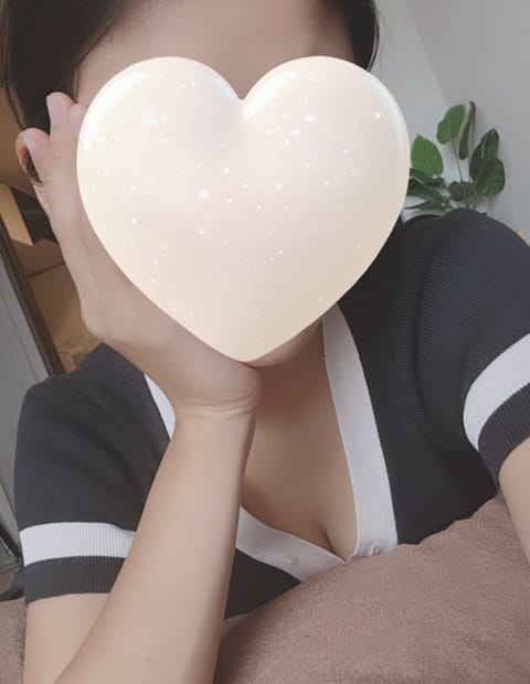 17時までいるよ〜💭💕

会いに来て🥹💖