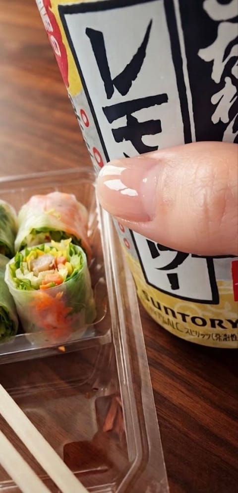 帰ってすぐ晩酌ෆ˚*
最近疲れすぎて癒されたい🥺