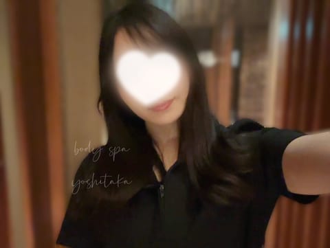 お疲れさまです✨
今日は日中パァアと晴れてたので日向ぼっこしてました🐈‍⬛💕

🪷本日10/3(土)20:00〜5:00